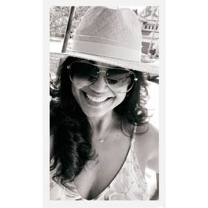 Meet your Posher, Regina